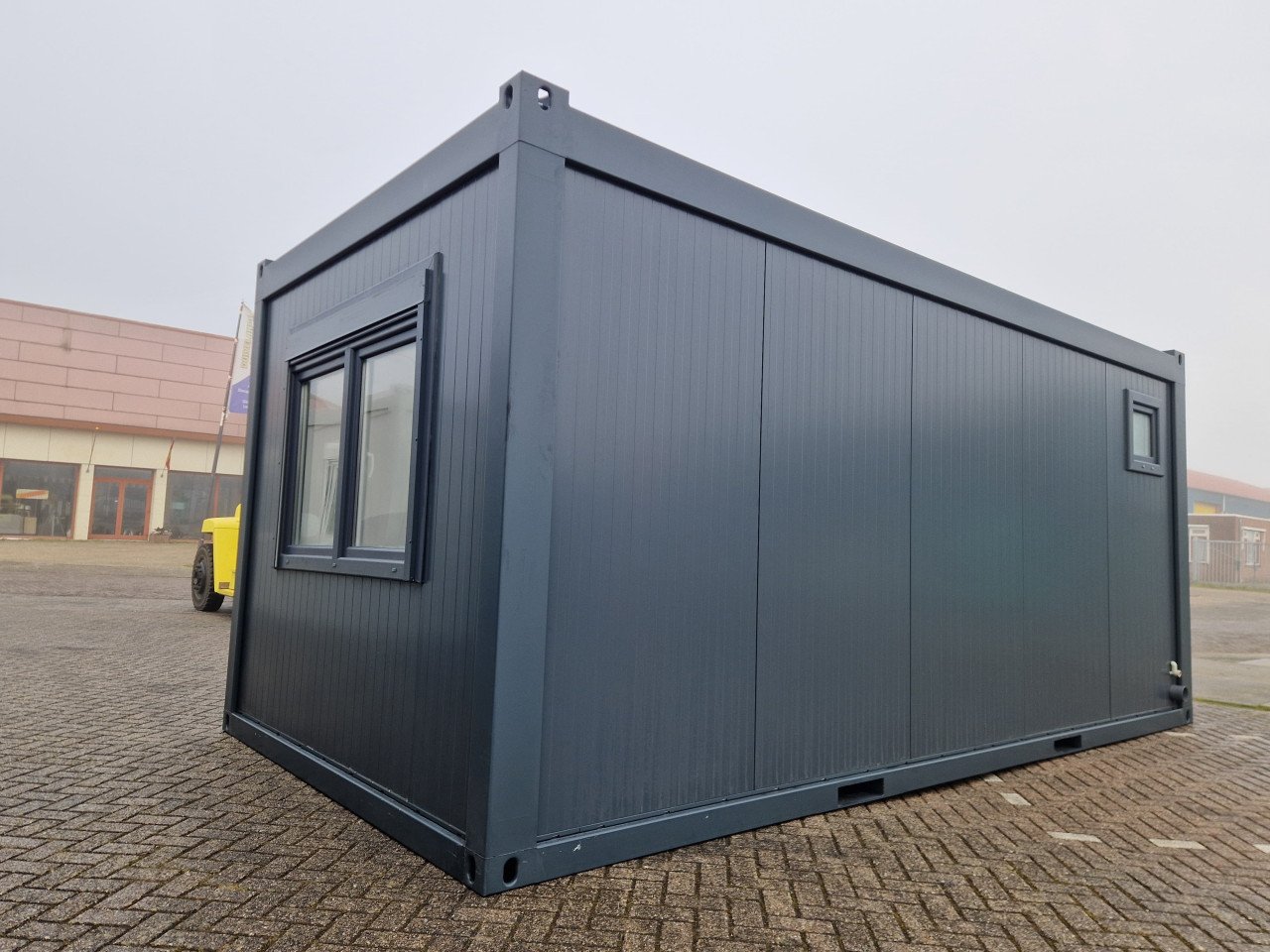 Nieuwe 6x3m kantoorunit / uitvoerderskeet met keuken en wc