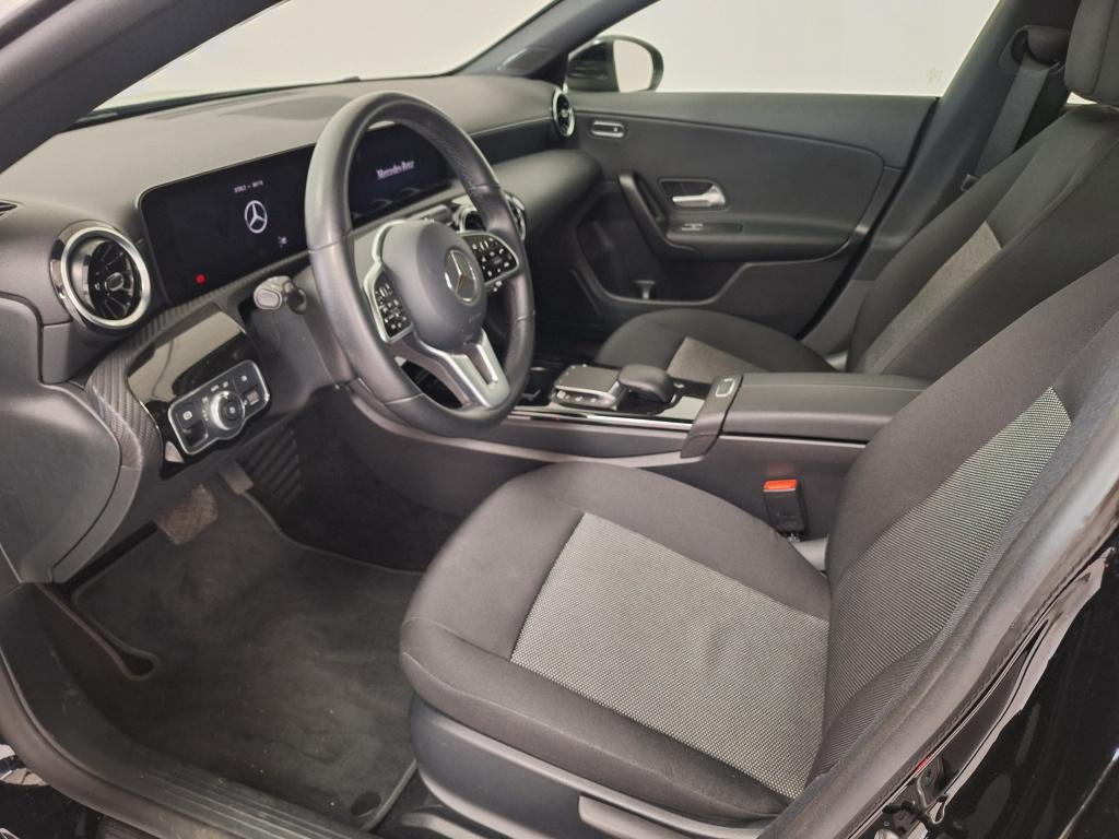 Mercedes-Benz Cla shooting brake 180 business sol. | panoramadak | stoelver