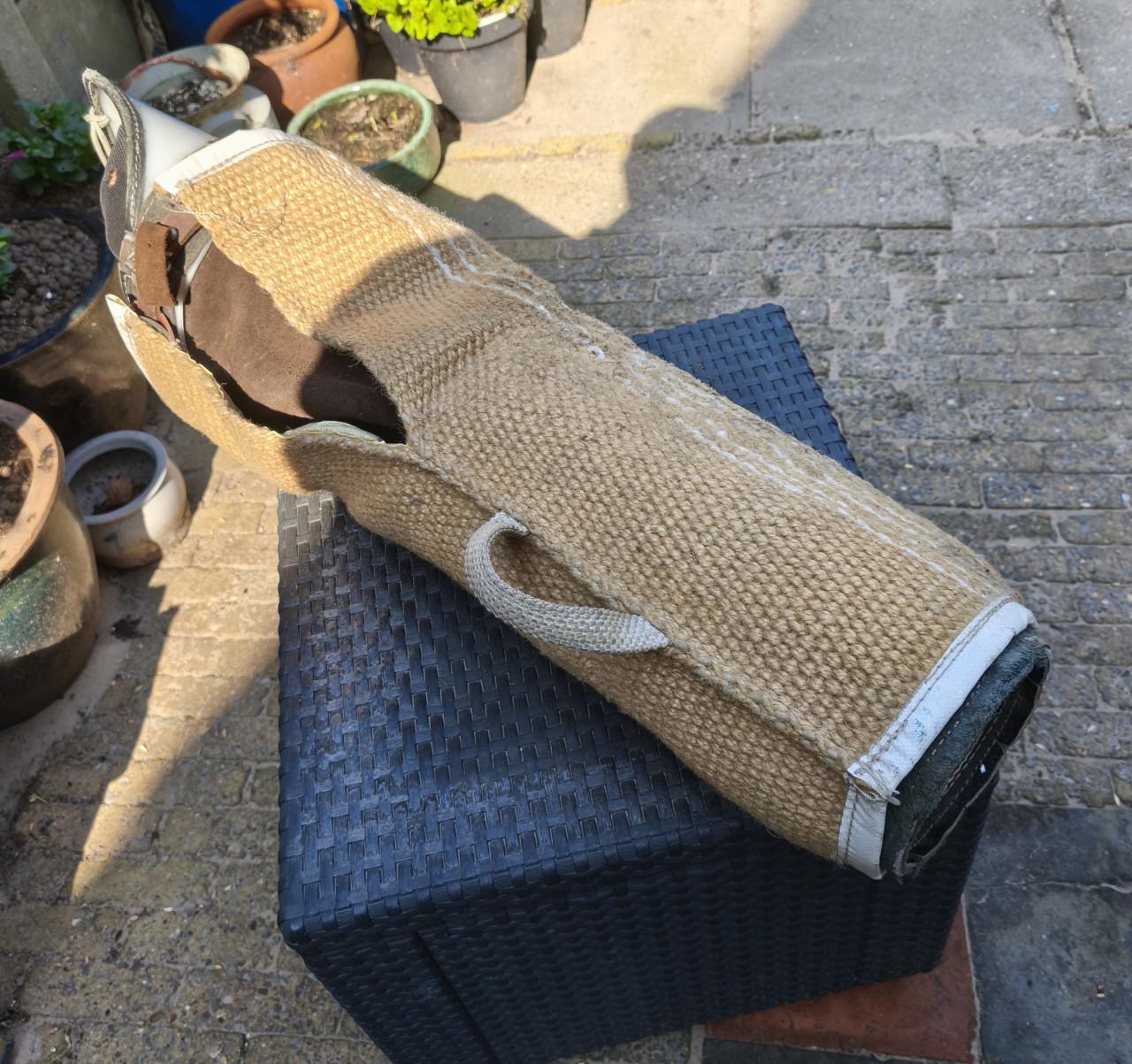 Te koop 2 Steekmouwen