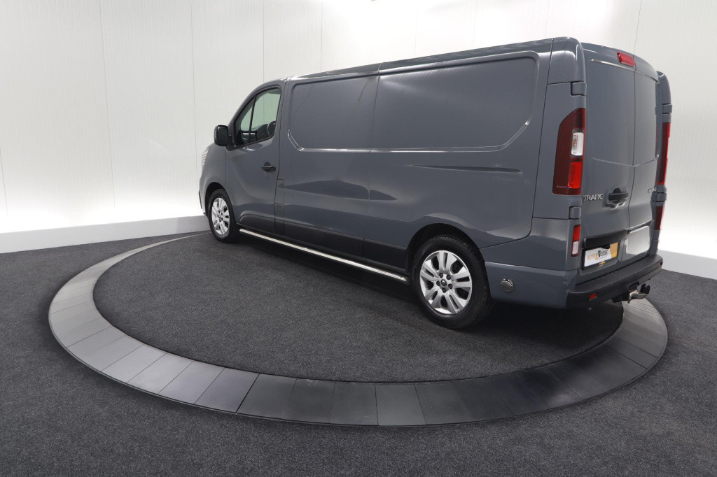 Renault Trafic 2.0 dci 110 t30 l2h1 work edition | trekhaak | camera | navi