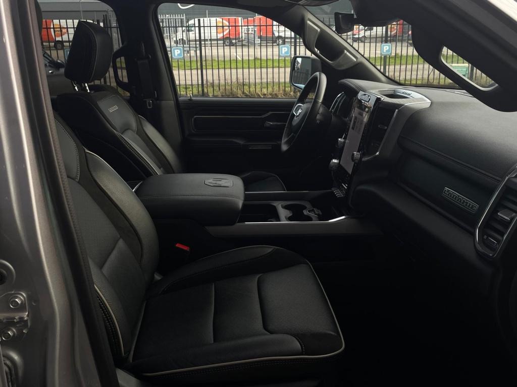 Dodge Ram 1500 5.7 v8 4x4 crew cab night edition alp | wide body | pano | 2