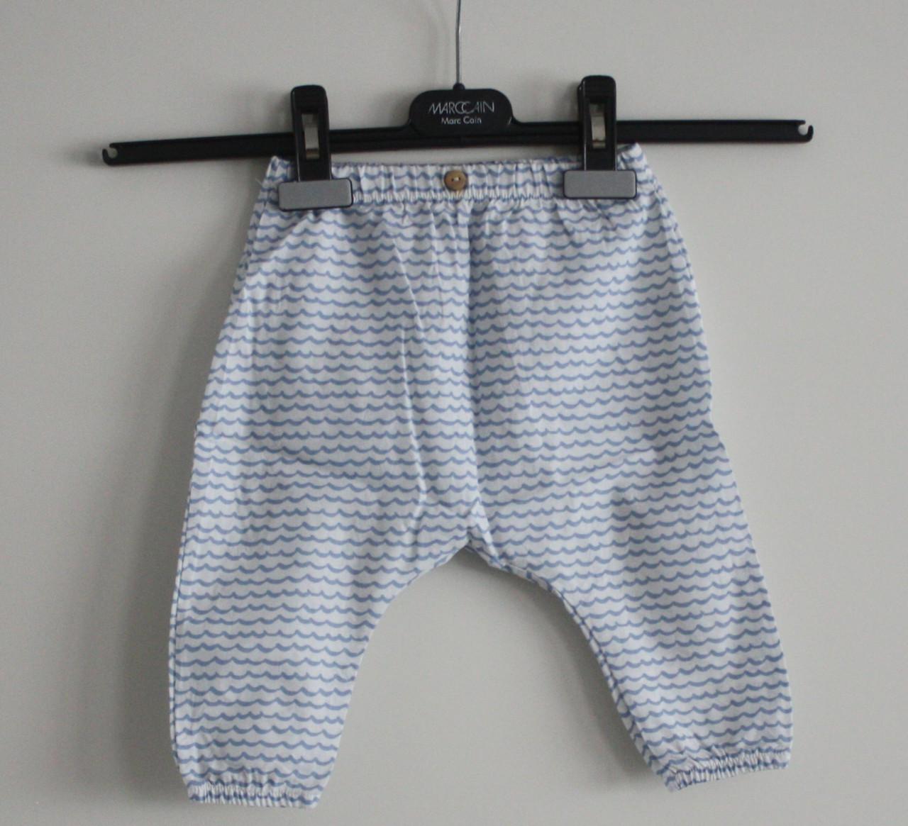 Blauw wit broekje  maat 92