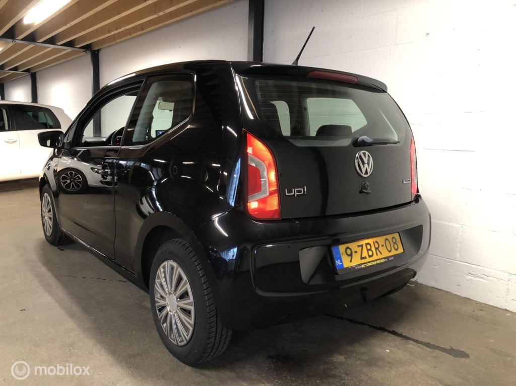 Volkswagen UP! 1.0 move up! bluemotion