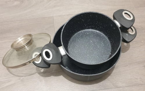 Laguiole pannen voor alle warmtebronnen ook inductie, met anti aanbaklaag