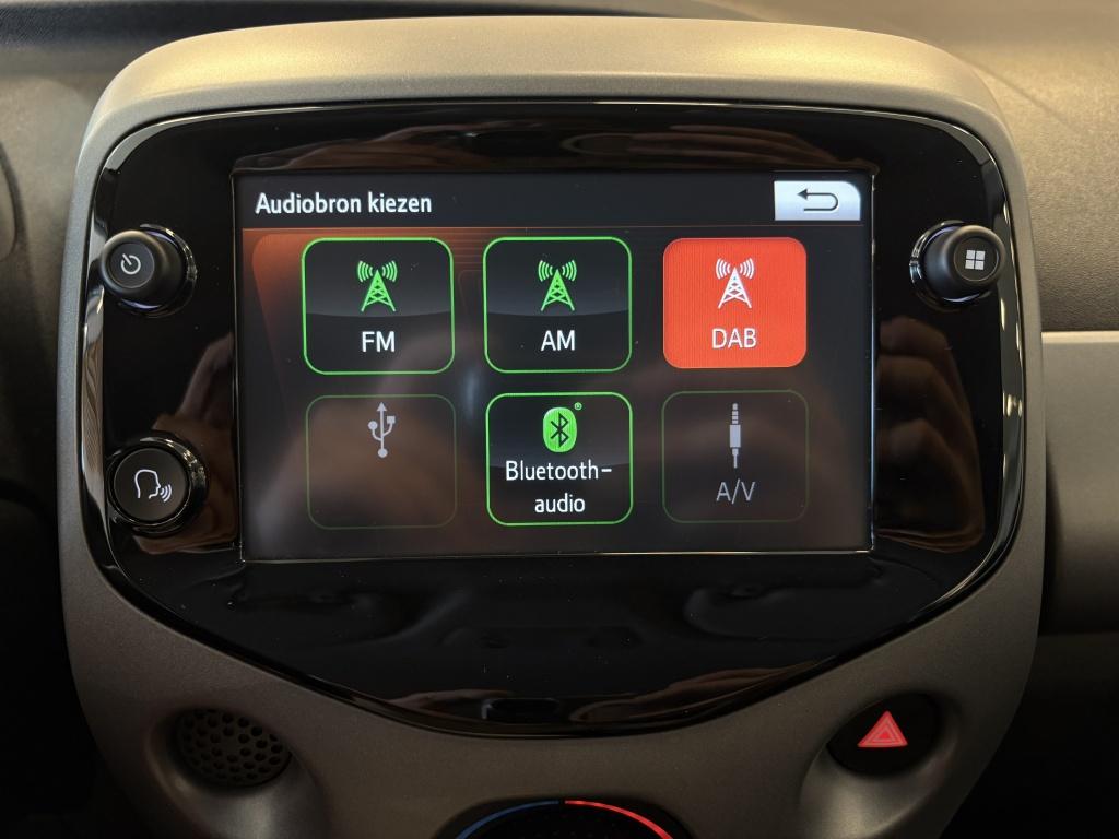 Toyota Aygo 1.0 vvt-i x-clusiv