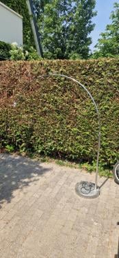 Staande booglamp gratis