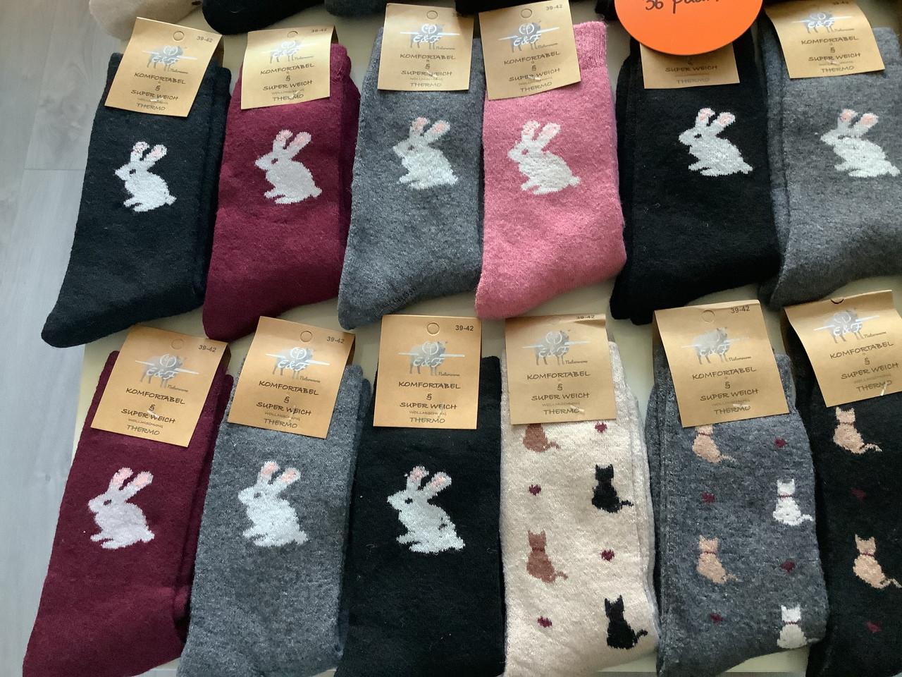 Partij warme wollen sokken. ( partij 30)