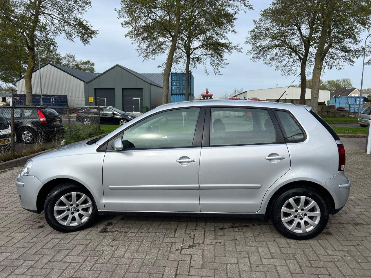 Volkswagen Polo 1.4-16V Sportline 134.727KM