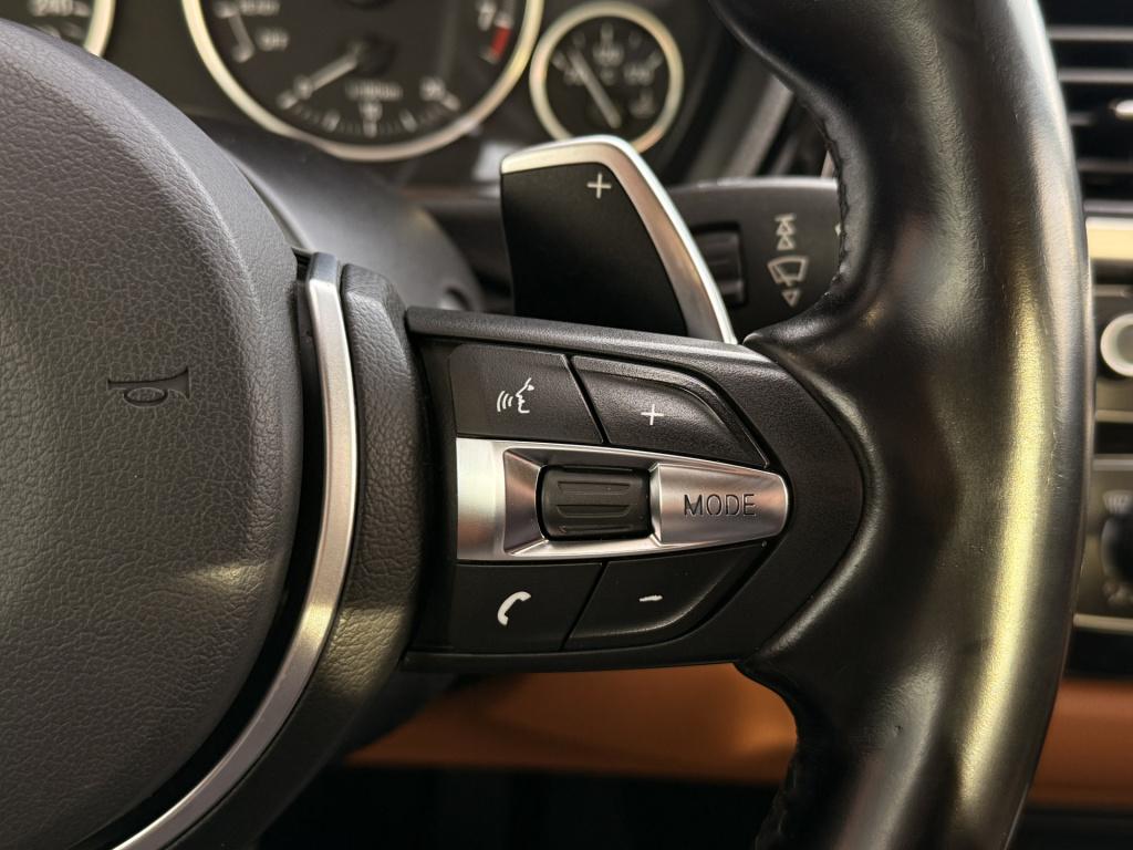 BMW 3-serie 320i high executive | harman/kardon | leder | v + a parkeersens