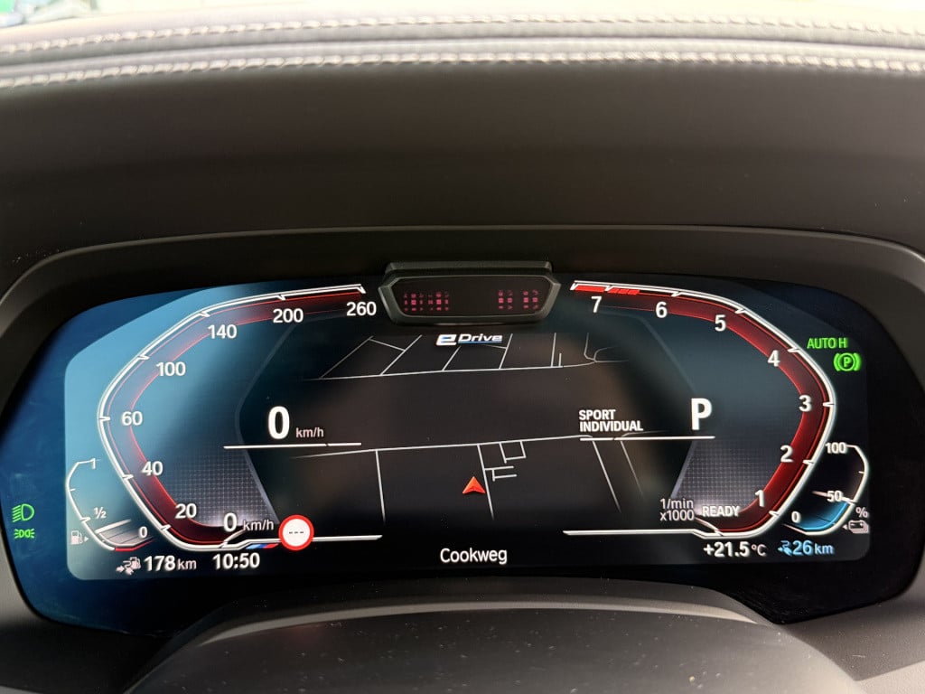 BMW X5 xdrive45e high executive | pano | sky lounge | stoelventilatie | luc