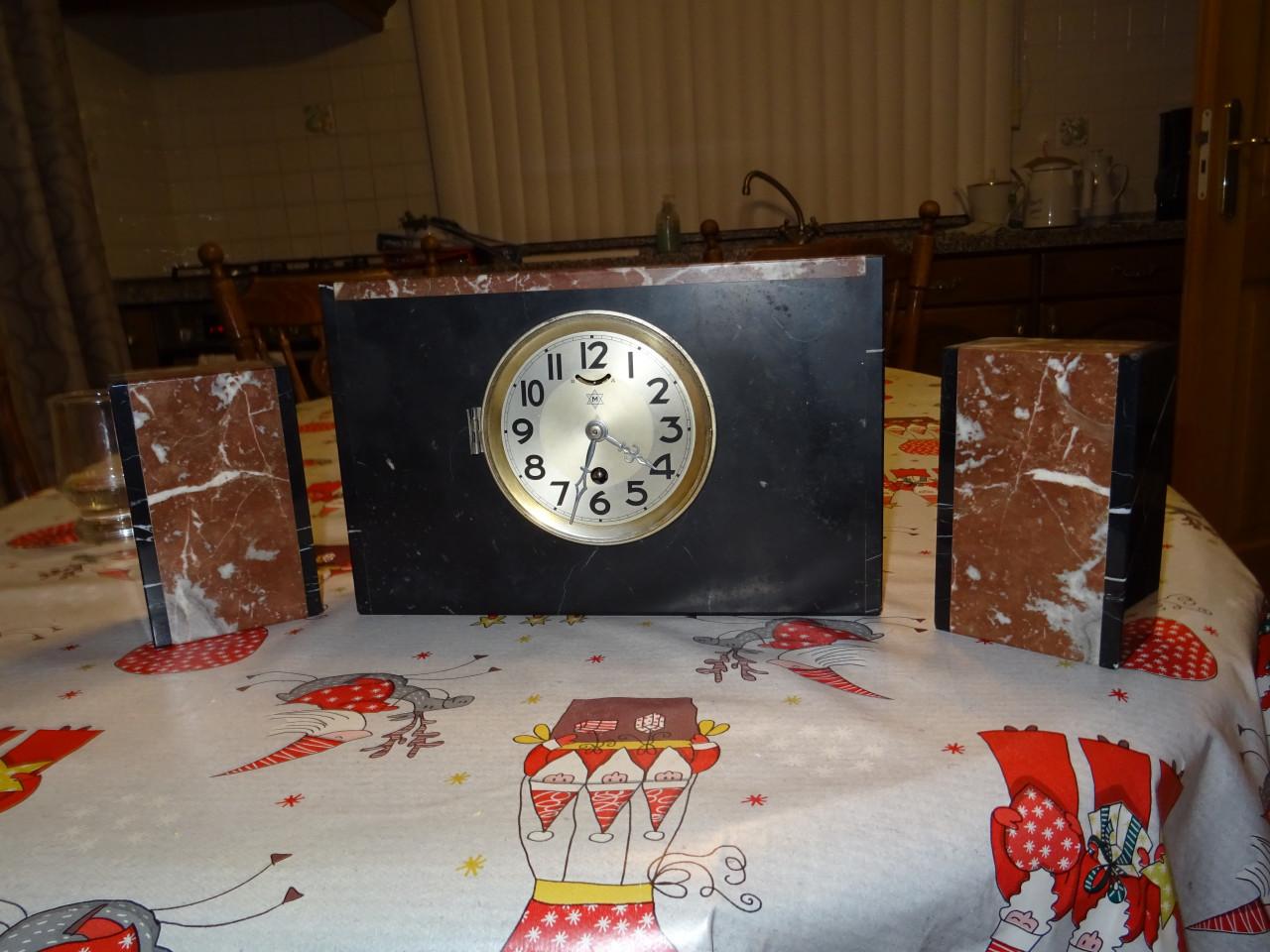 Te koop mooi schouwstel marmer uit boedel