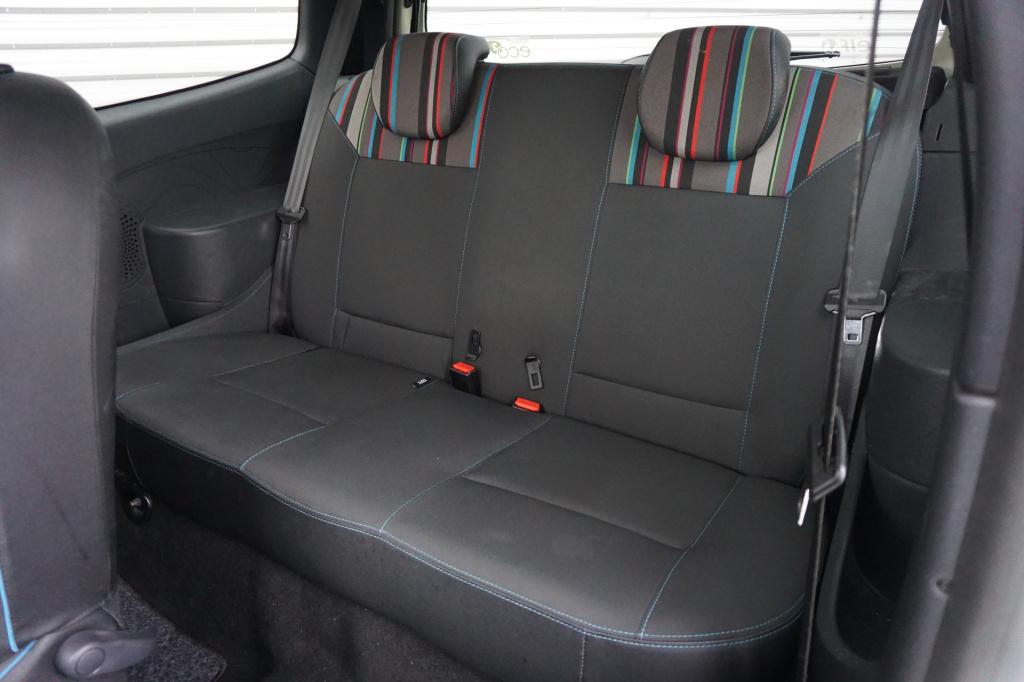 Renault Twingo 1.2 16v collection airco / cruise / elektr. ramen / nap