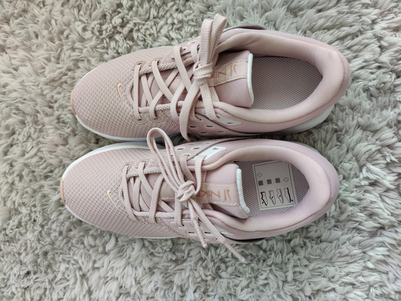 Nike Air Max Bella TR 4 sneaker mt 37 / 37,5