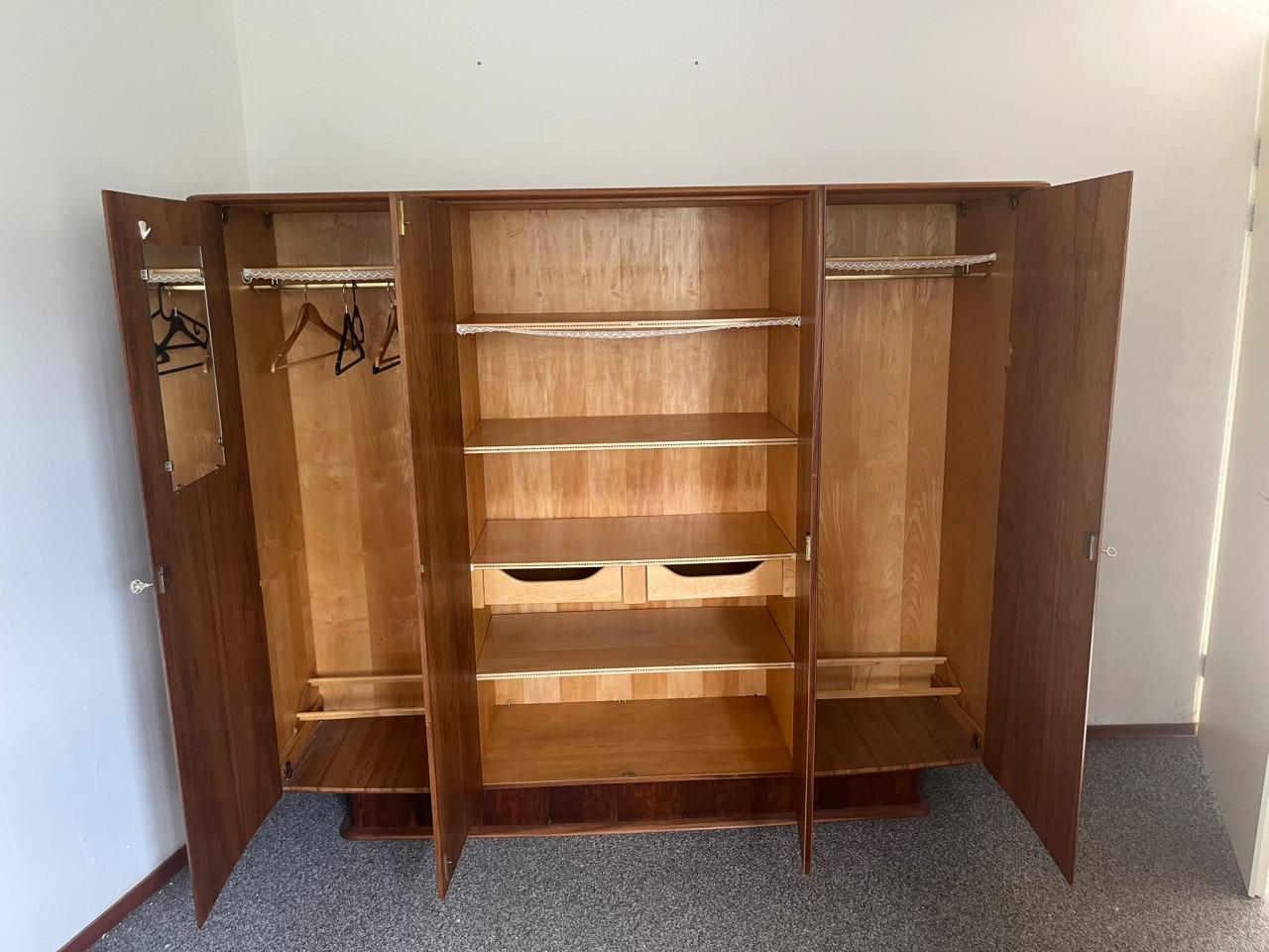 Te koop prachtige Vintage kast