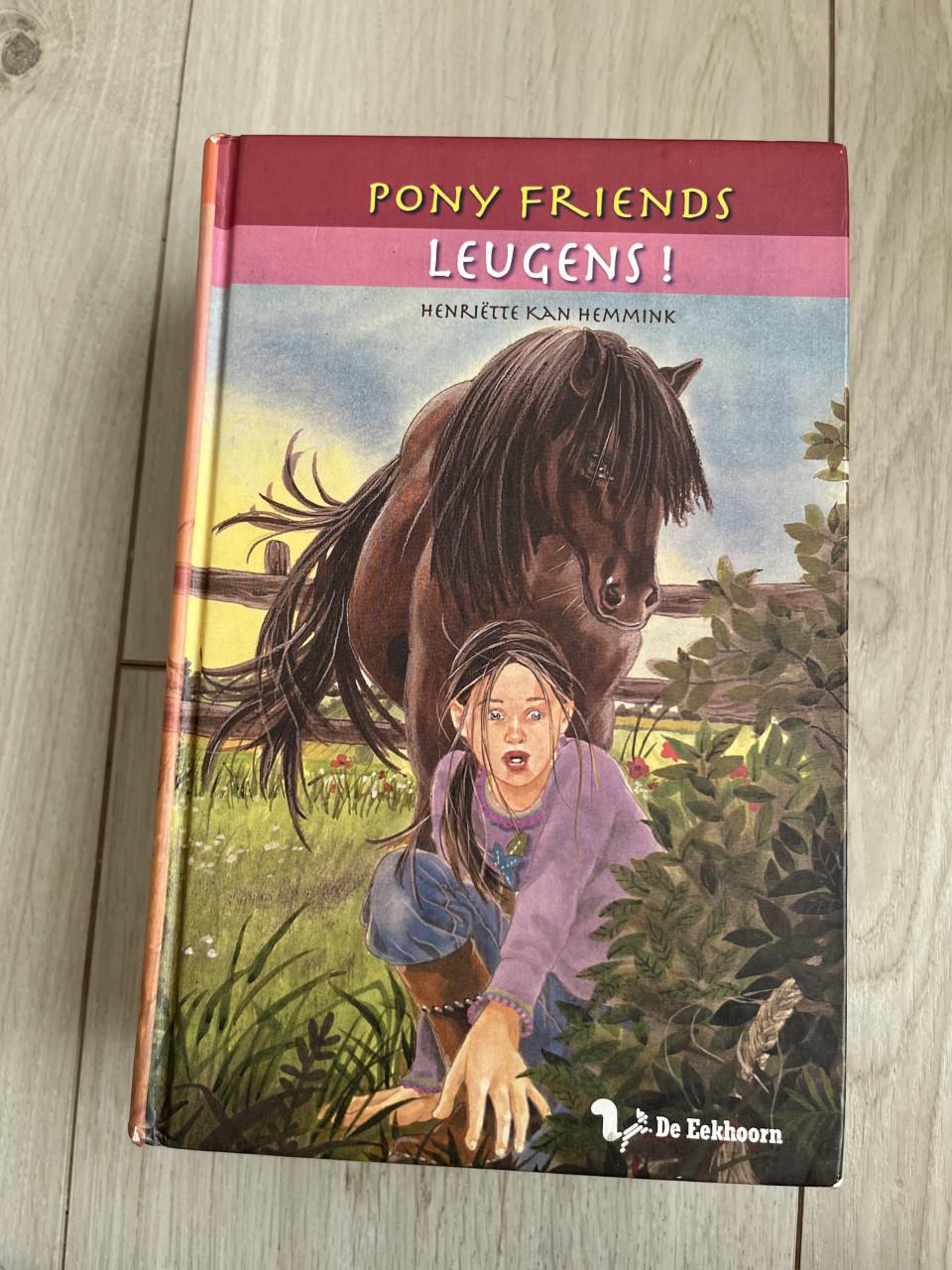 14 Pony Friends boeken – Henriëtte Kan Hemmink – vanaf €4 per stuk
