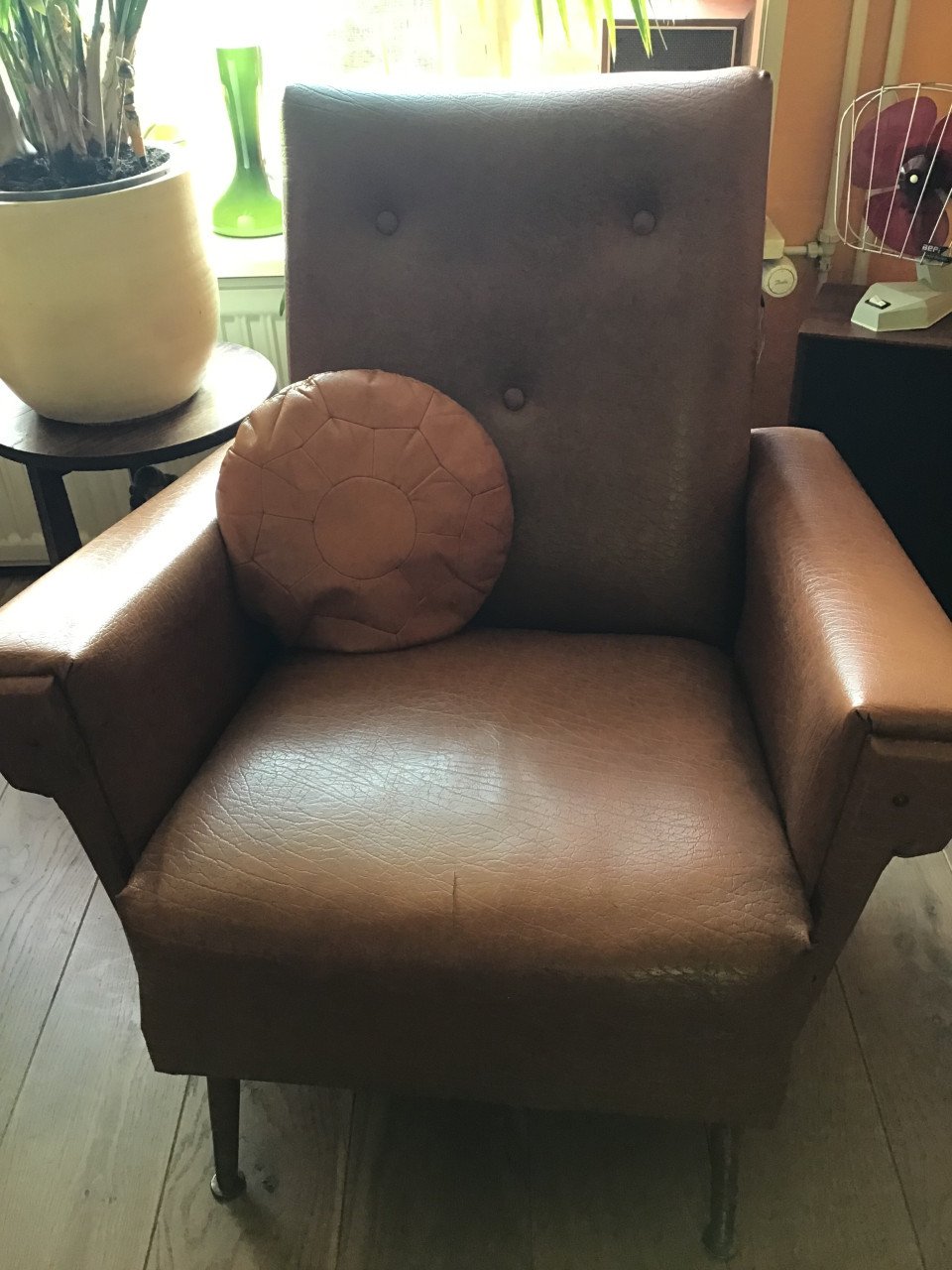 2 vintage stoelen jaren 60