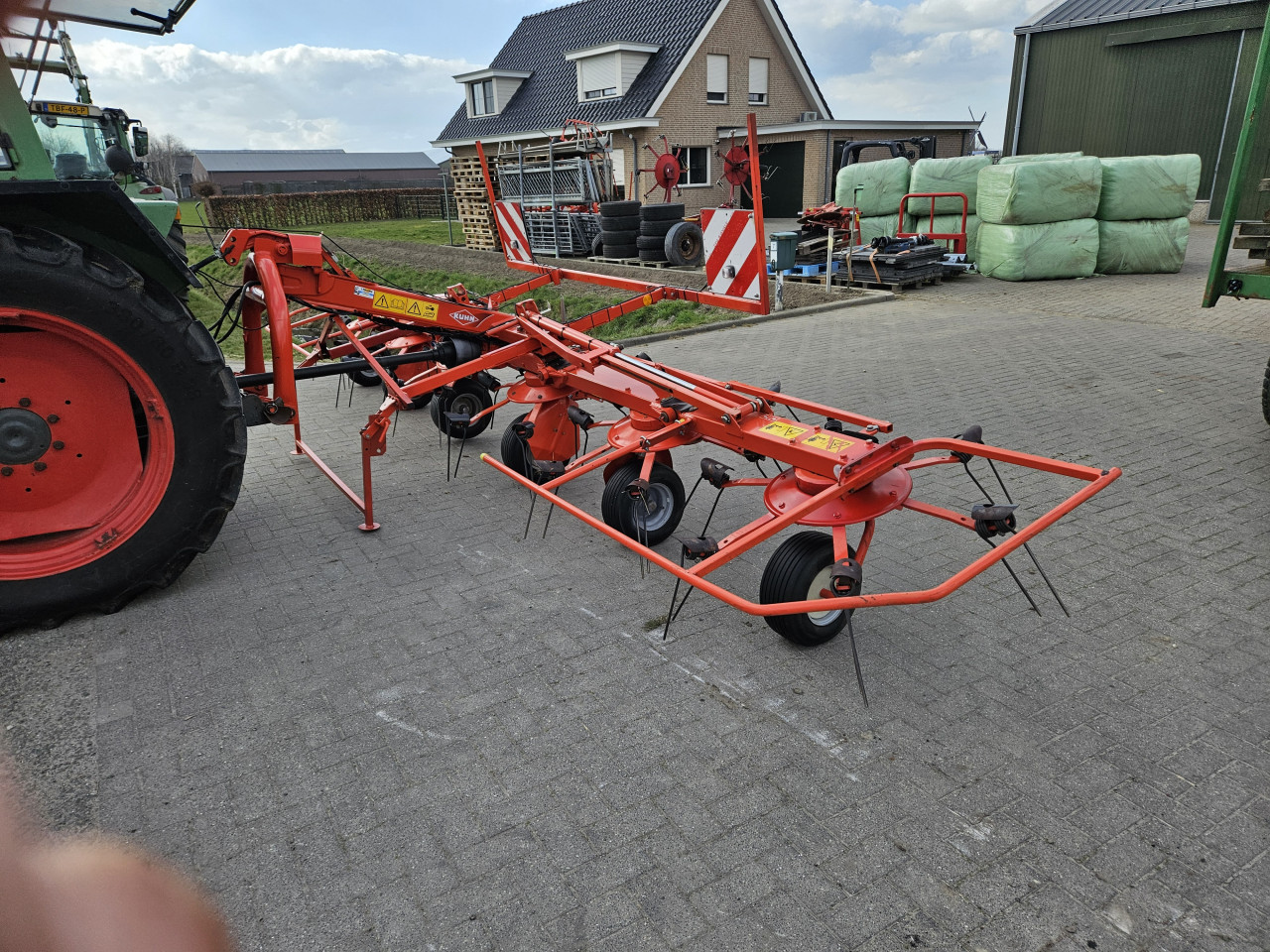 Kuhn gf 6502 hooischudder