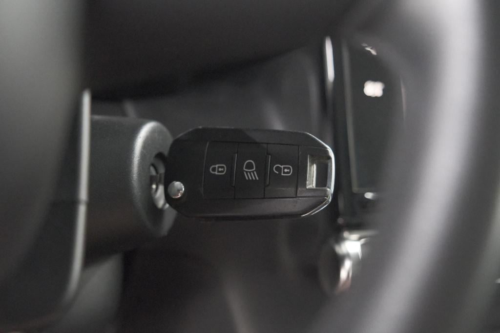 Citroen C3 Aircross puretech 110 s&s business | camera | dodehoekdetectie |
