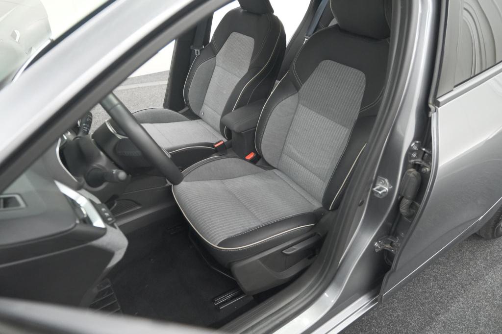 Renault Clio tce 90 gpf techno | 360 camera | adaptieve cruise control | 9.