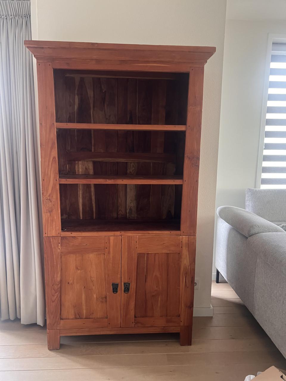 Boekenkast teakhout