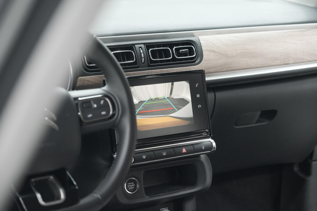 Citroen C3 puretech 82 shine | camera | stoelverwarming | apple carplay | 1