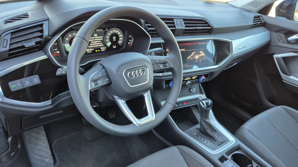 Audi Q3 e-tron 45 tfsi e advanced edition*virtual*aut*led*lmv*