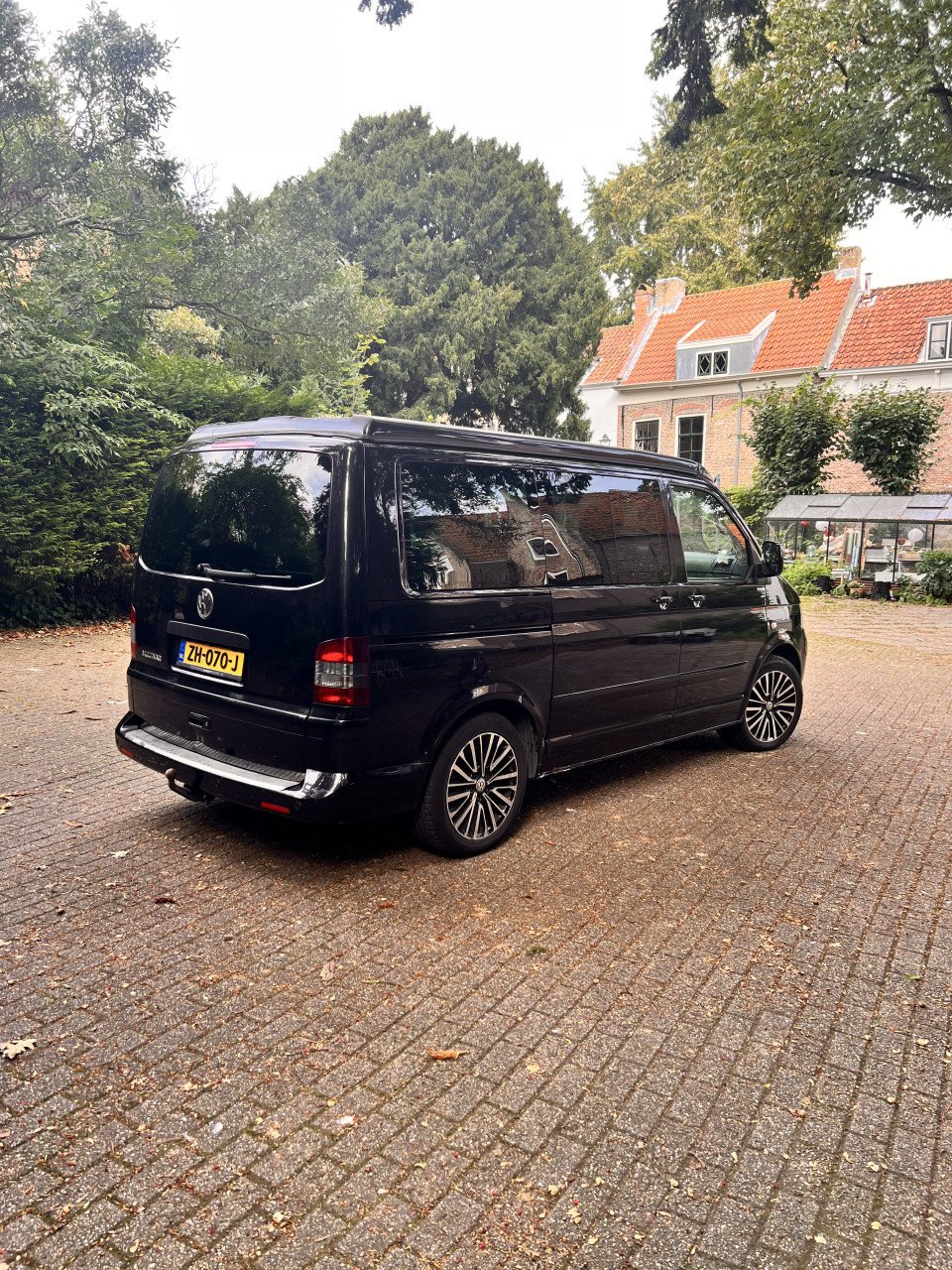 Volkswagen Multivan concert - Automaat- Leer - Kampeerauto