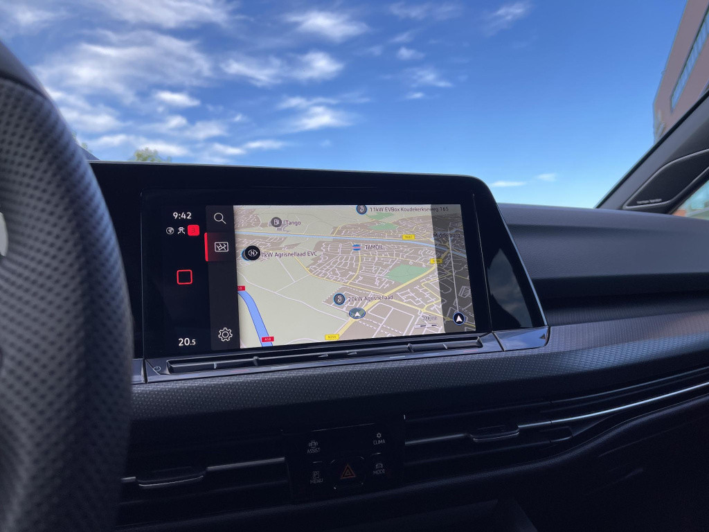 Volkswagen Golf 1.5 etsi r-line | panoramadak | harman/kardon | sportstoele