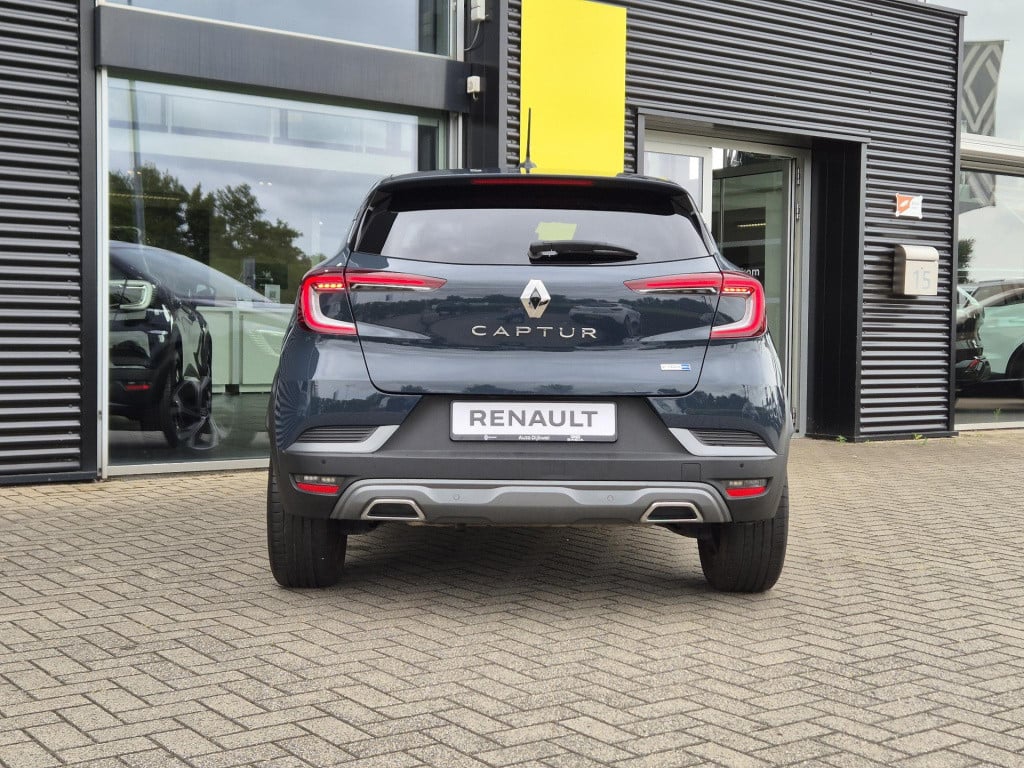 Renault Captur e-tech hybrid 145 r.s. line