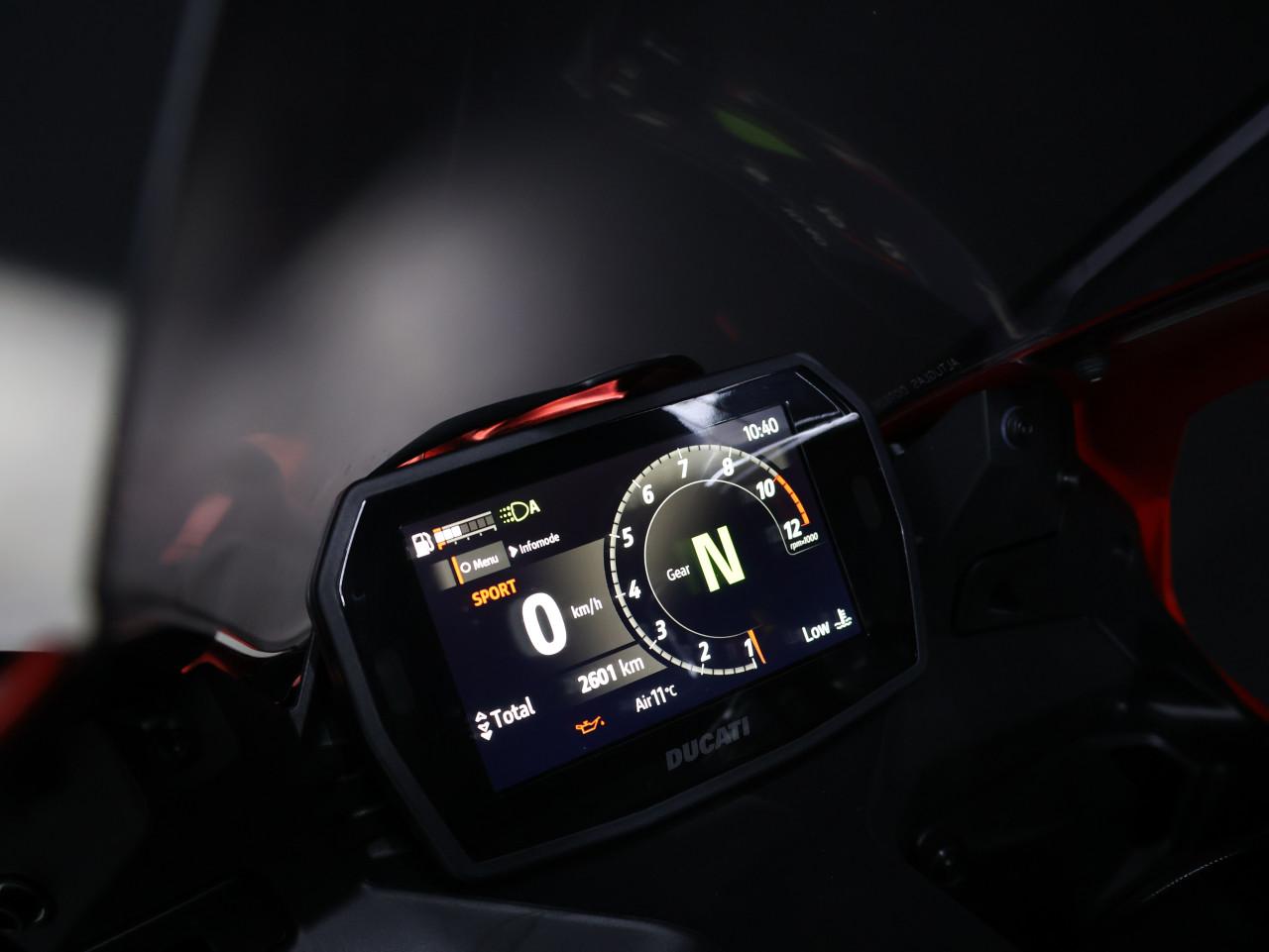 Ducati Panigale V2 S - BTW MOTOR