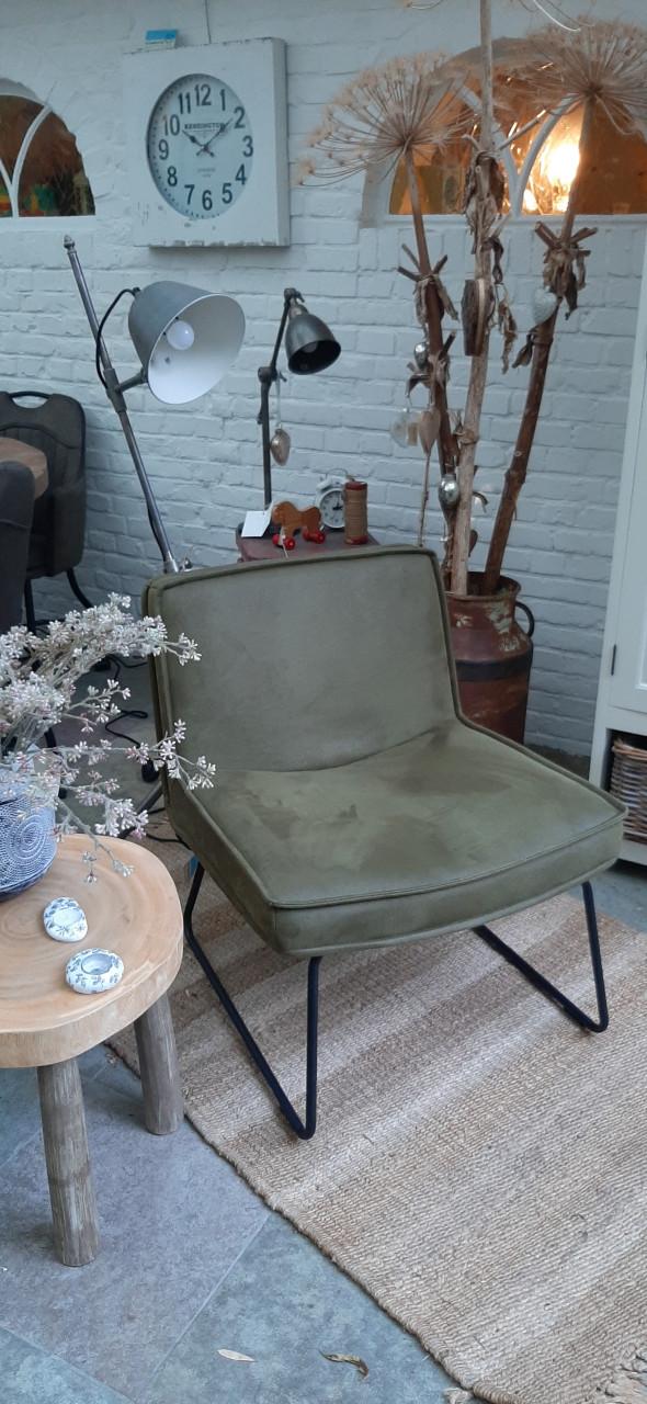 DRIE FIJNE FAUTEUIL EXTRA VOORDELIG
