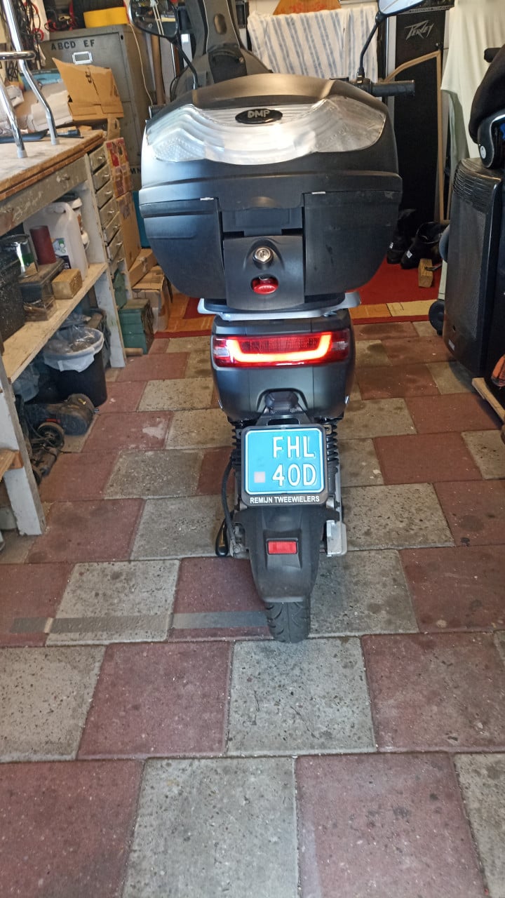 IVA E-GO S4  "gereserveerd " tot volgend weekend