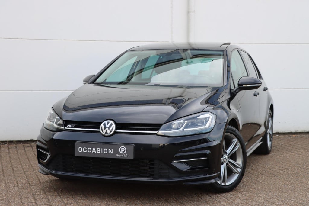 Volkswagen Golf 1.6 tdi highline r-line