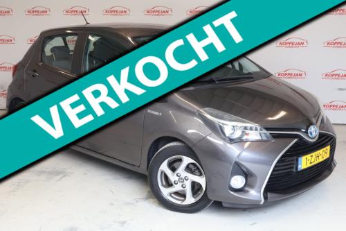 Toyota Yaris 1.5 hybrid lease nl auto, cruise controle, navigatie,