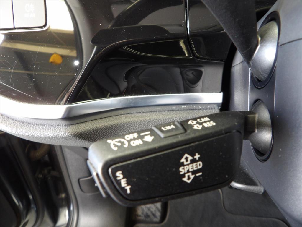 Audi Q3 40 tfsi 190pk s tronic quattro edition one