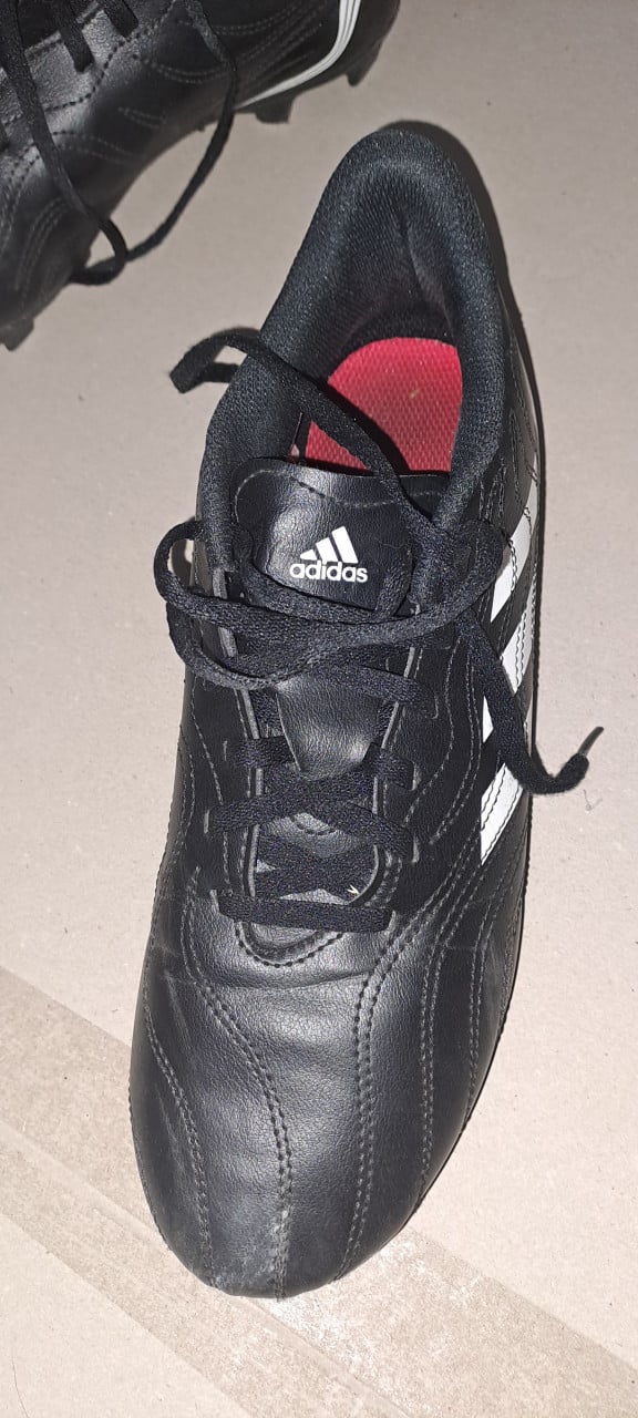 Voetbalschoenen Adidas