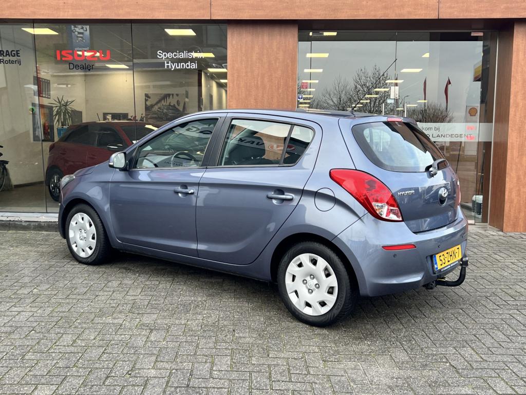 Hyundai I 20 1.4i i-motion | automaat | trekhaak | radio