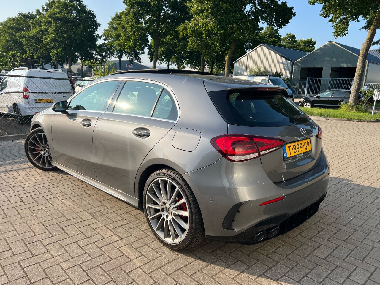 Mercedes-Benz A-Klasse 180d Premium Plus
