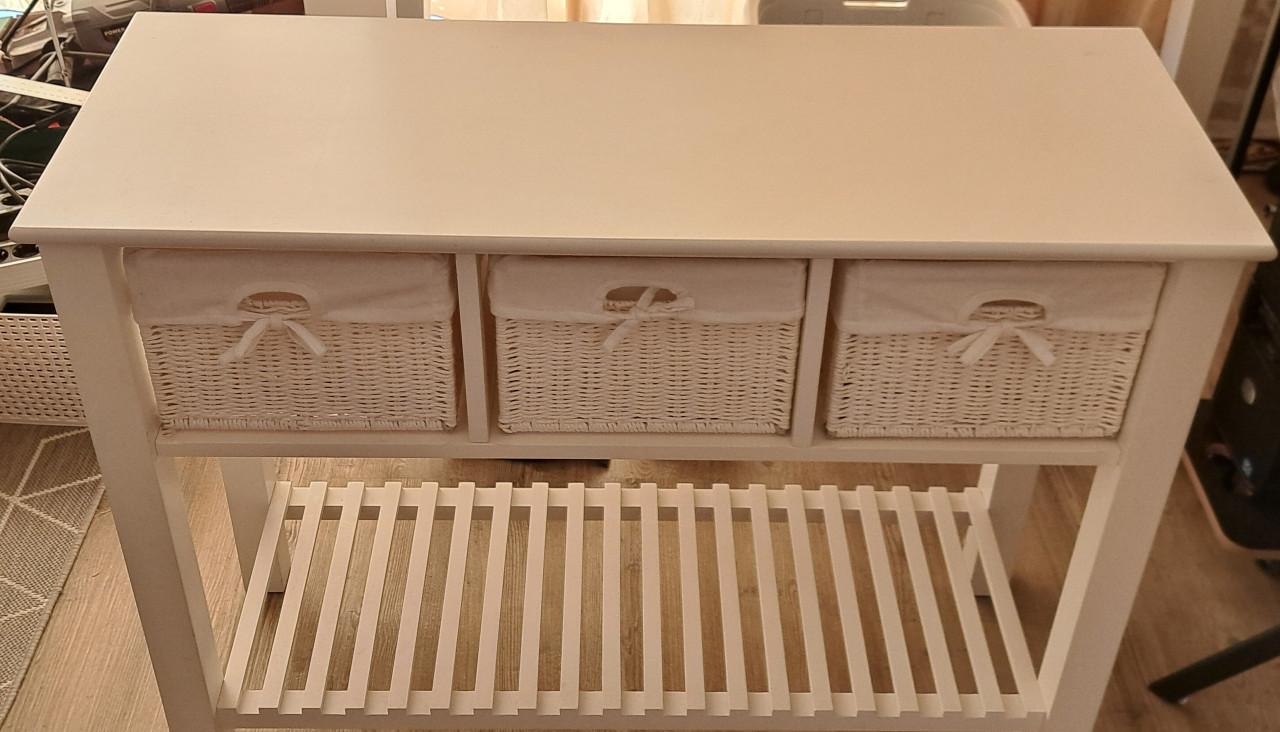 Haltafel met 3 manden en schoenenrek
