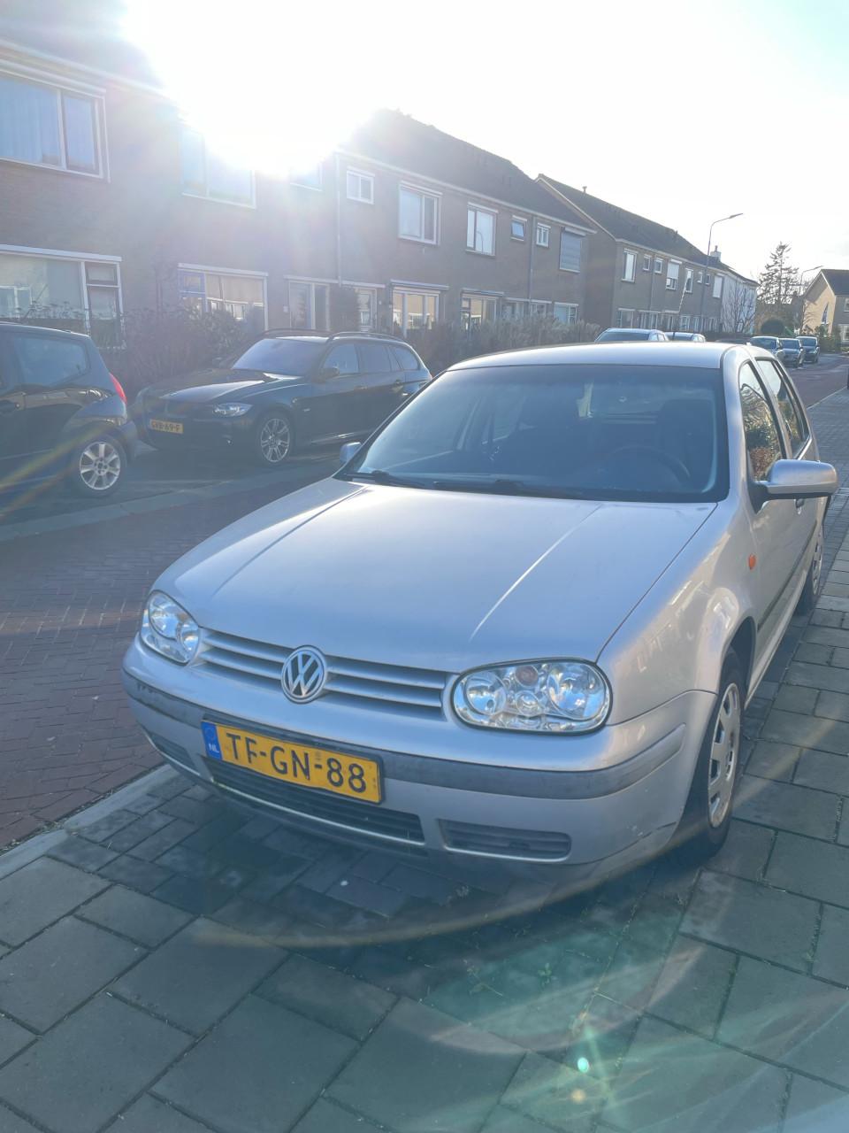 Volkswagen Golf 4 1.6 trendline
