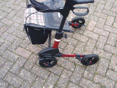 Zgan Topro Troja 2G opvouwbare lichtgewicht rollator met zitje mand en
