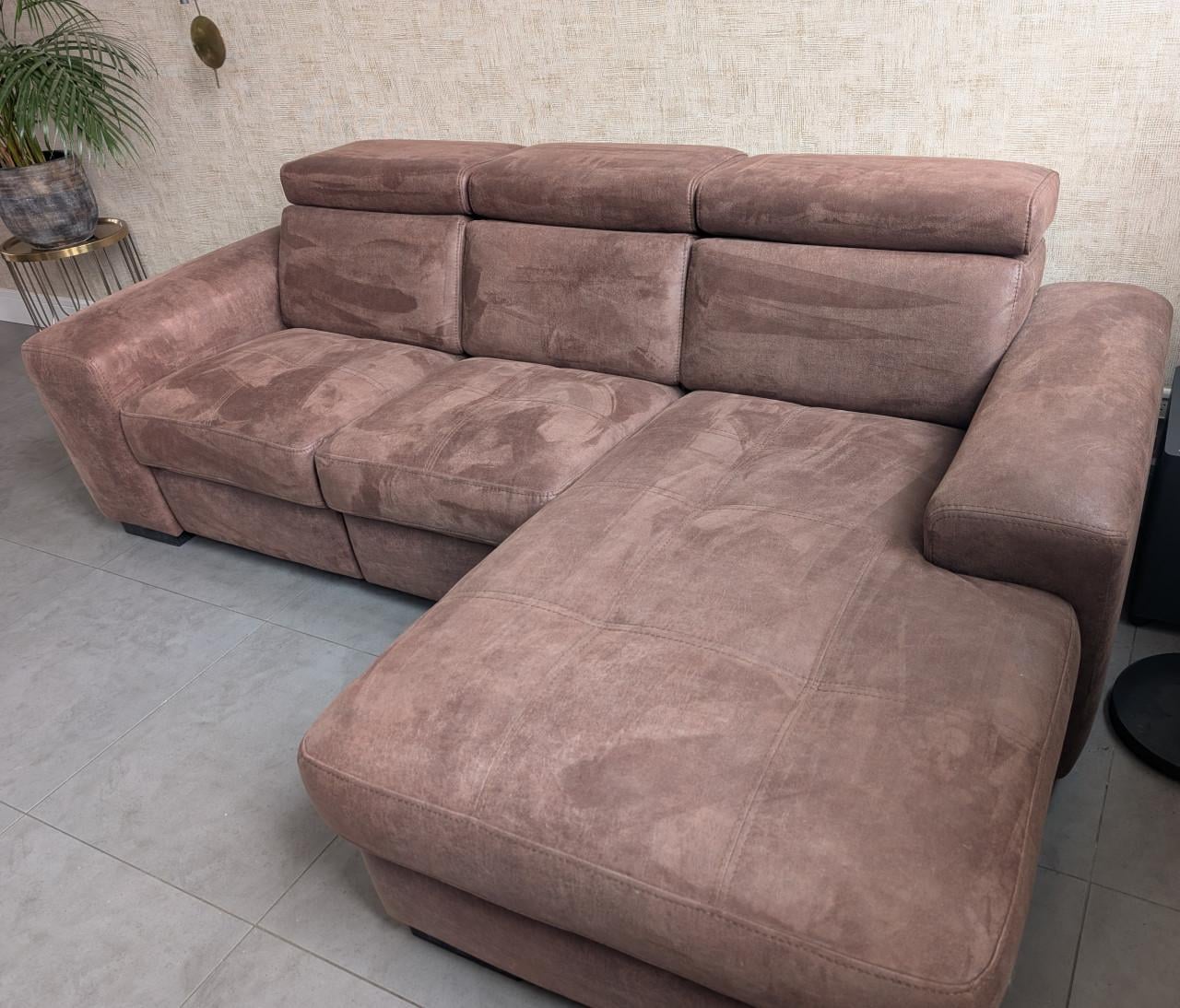 Luxe hoekbank met relaxfunctie zo goed als nieuw (2025)