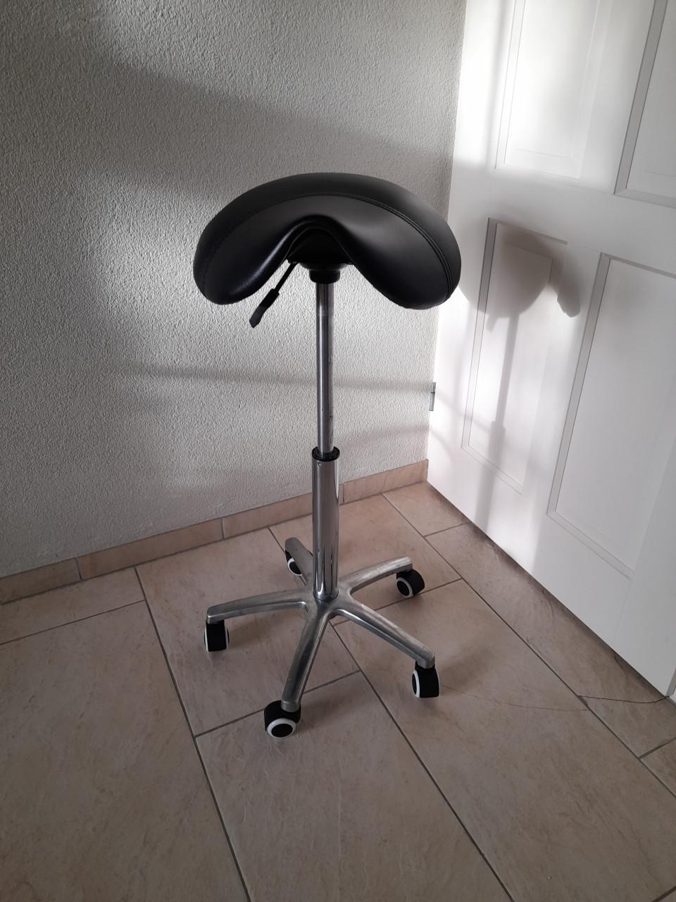 Zadelkruk (in goede staat ) hoogte verstelbaar!