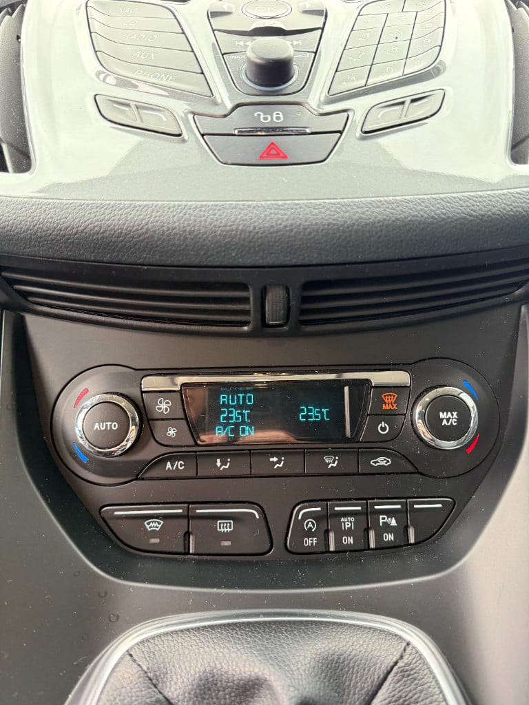 Ford C-max 1.0 - ambiente - nieuwe distributie -125pk