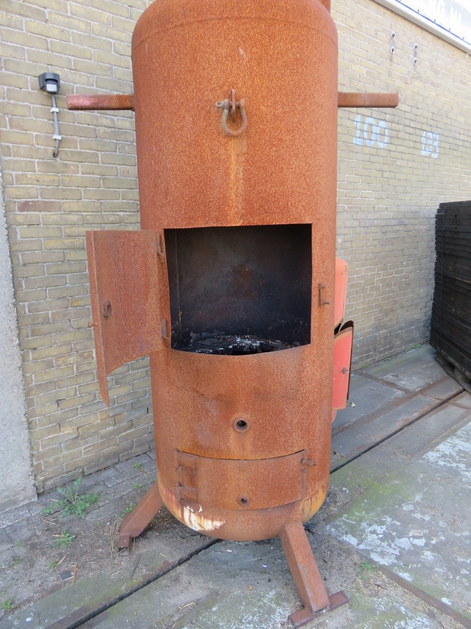 Grote Terrashaard – buitenkachel