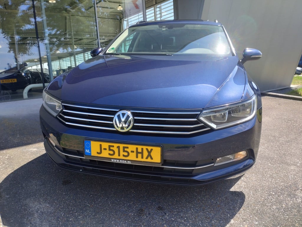 Volkswagen Passat variant 1.4 tsi connected s.