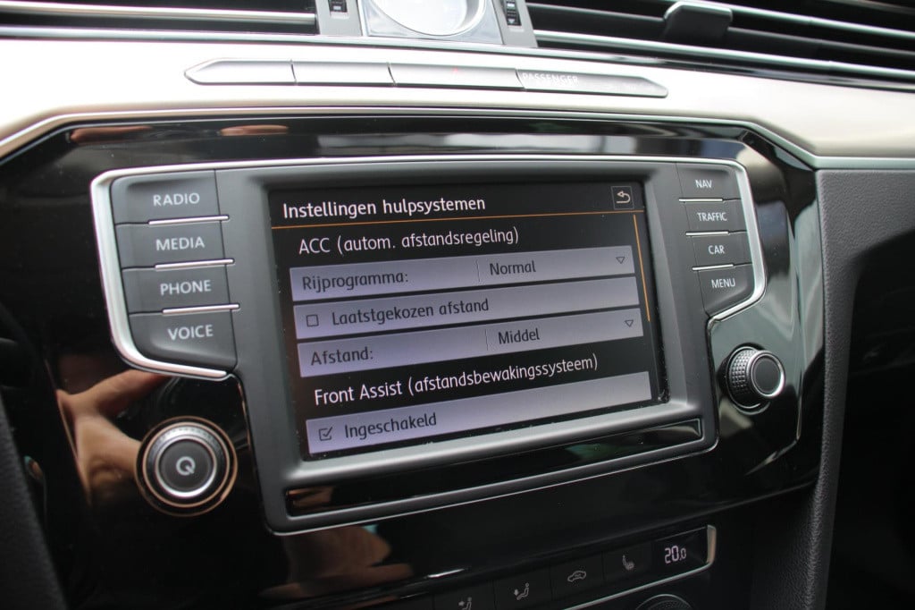 Volkswagen Passat variant 1.4 tsi act highline - dsg - leder - stoel verw -