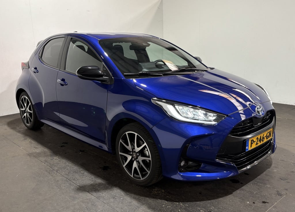 Toyota Yaris 1.5 hyb. executive | navi | bsm | stoelverw. |