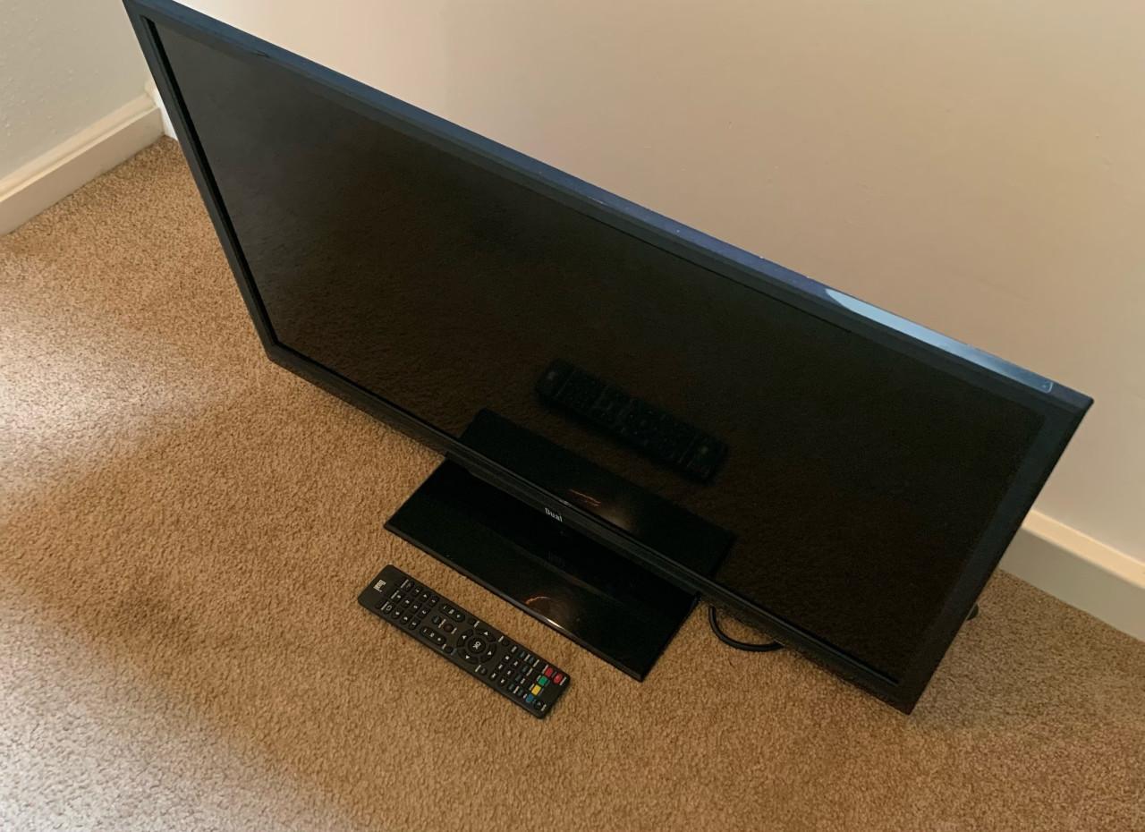 Dual TV met een handige ingebouwde CD/DVD speler.
