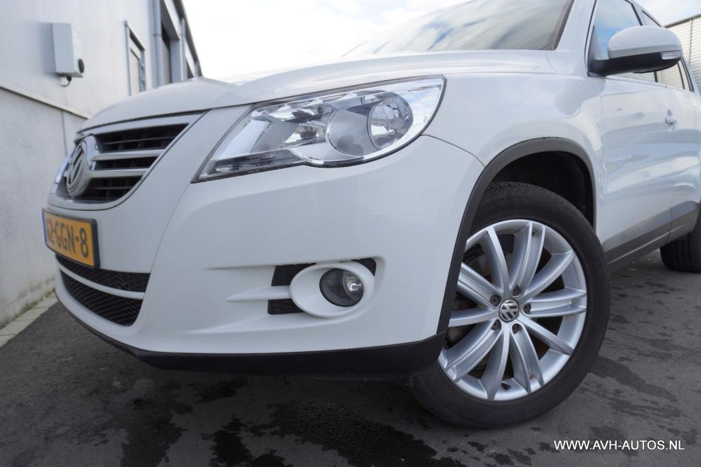Volkswagen Tiguan 1.4 tsi sport&style 4motion